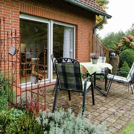 Modern Holiday Home In Beckendorf Germany With Terrace Prázdninový dům